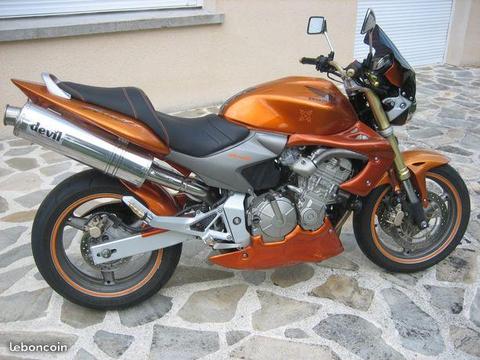 Hornet 600 carbu double sortie 27000 km