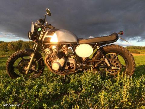 Cafe racer Suzuki GSX 750 1981 Scrambler 86ch
