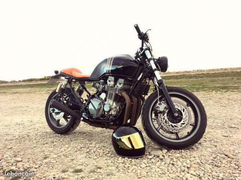 CB 750 Cafe racer (à débattre)