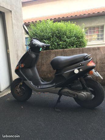 Scooter buxy 50