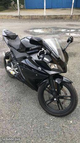 Yzf r125