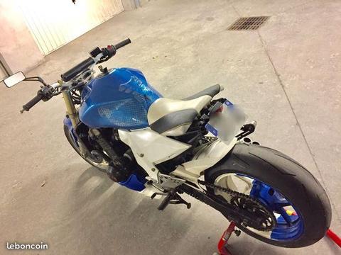 Café racer, base Z750 année 2004