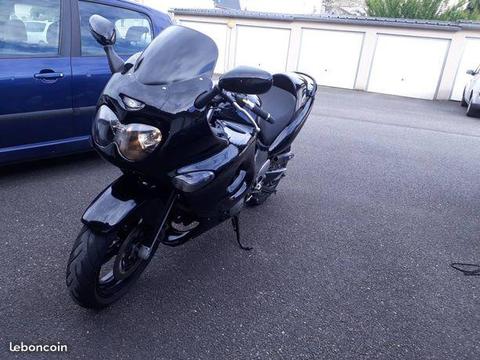 750 gsxf