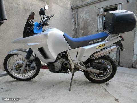 Suzuki dr 800