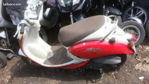 Scooter SYM MIO 50 4T Pièces Export