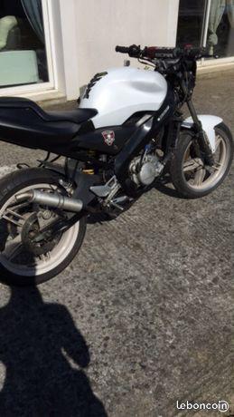 Yamaha tzr