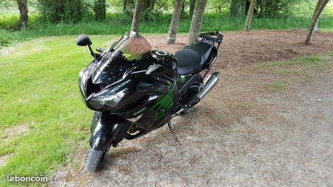 Kawasaki ZZR 1400 full 210 chevaux