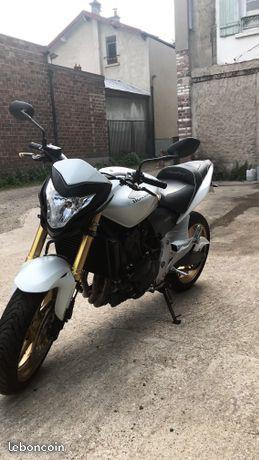 Honda hornet