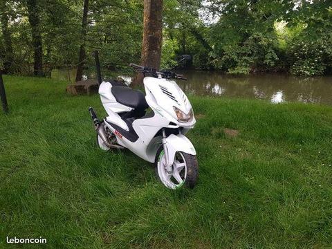 SCOOTER MBK NITRO