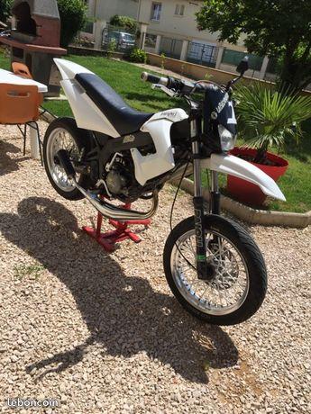 Derbi sanda X race