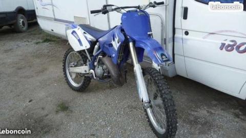 Moto cross - Yamaha YZ 125 cm3