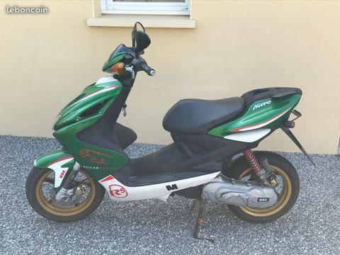 Scooter JaguarRacing