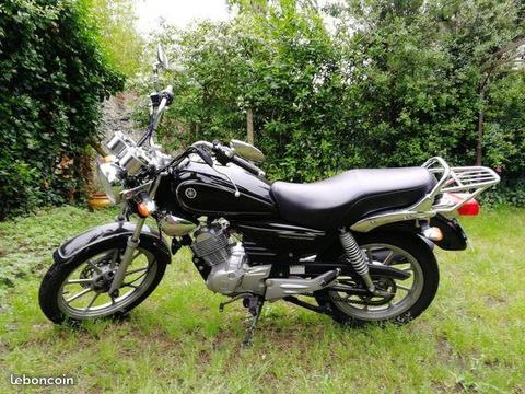 Yamaha YBR Custom