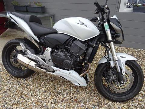 Hornet 600 abs