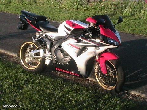 Honda cbr