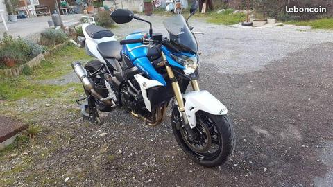 Suzuki Gsr 750