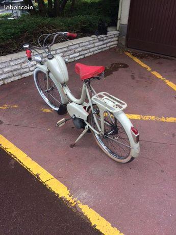 Mobylette ancienne terrot lutin 2 de 1956