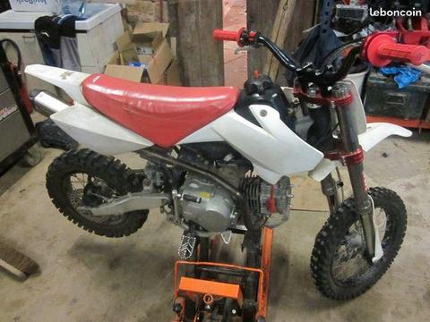 125 ycf moteur neuf
