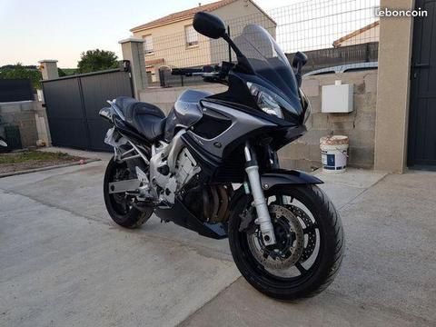 YAMAHA FZ6 Fazer 600 cm3 98ch