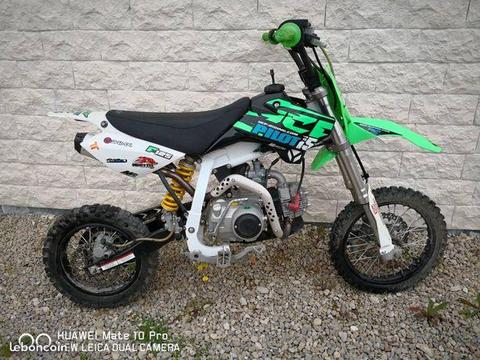 YCF125