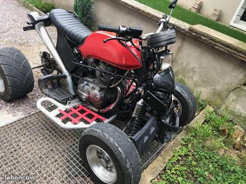 Quad 250cm3