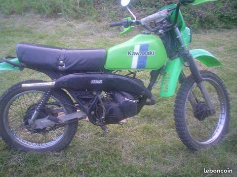 KAWASAKI K E 125 cm3 de collection