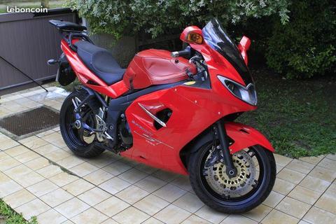 Triumph sprint st 1050 abs