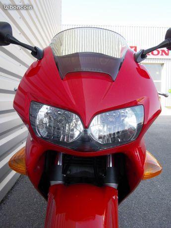 Honda vfr 800 fi dual cbs