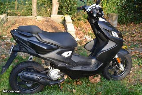 Scooter 50 entièrement d'origine