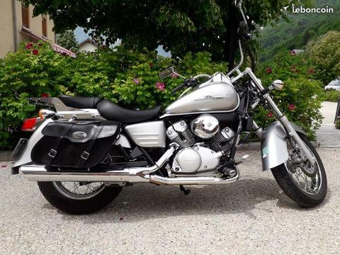 Moto honda 125 shadow