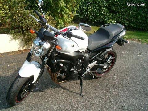 Yamaha FZ6 S2 98 cv