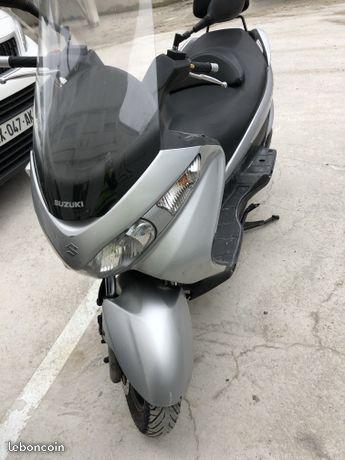 Suzuki burgman 125 a saisir