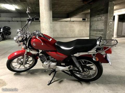 Yamaha YBR 125 Custom