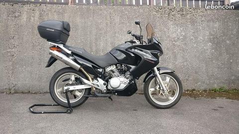 125 HONDA Varadero noir