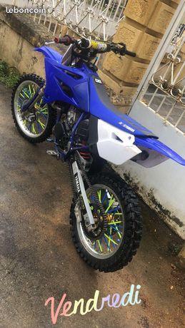 85 yz