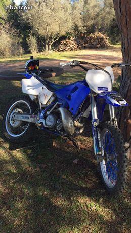Moto cross 2 temps