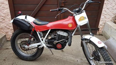 Montesa Cota 349 trial