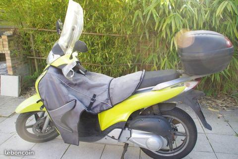 HONDA SH125i