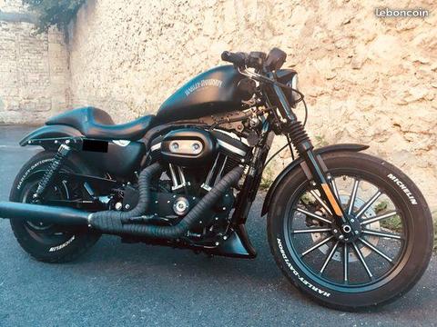 Harley Davidson iron 883