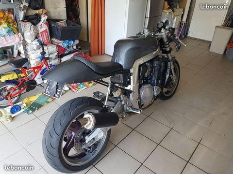 Suzuki Gsxr 1100 café racer