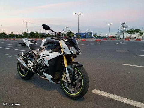 BMW s1000r