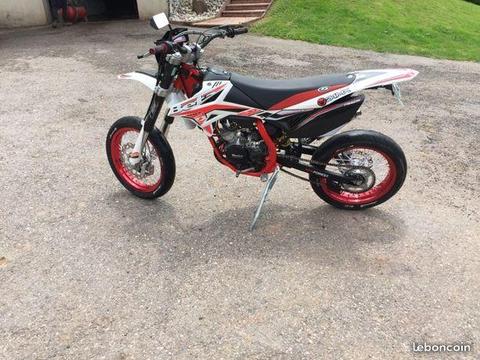 Moto 50 cm3 BÊTA TRACK