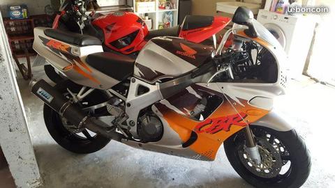 Honda 900 cbr