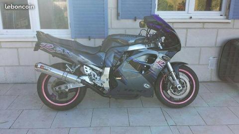 Suzuki 1100 gsxr w de 1993