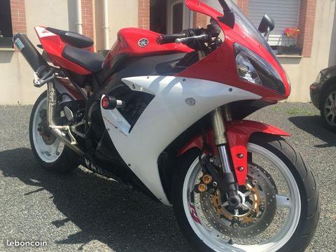 Yamaha R1