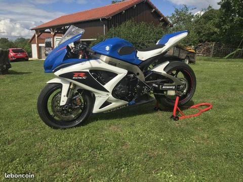 Suzuki 600 gsxr k8 piste