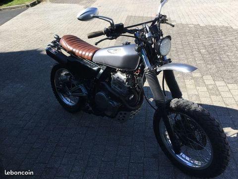 Scrambler 650 Honda dominator