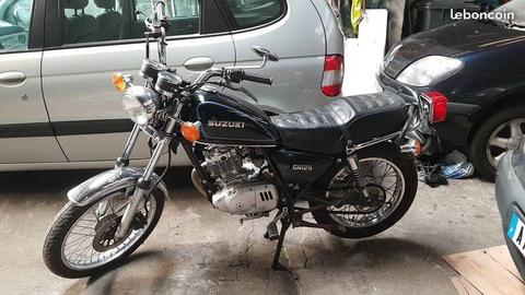Moto Suzuki 125 custom