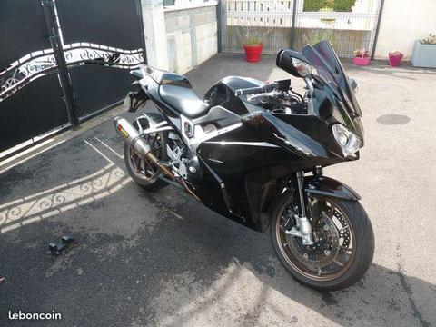 Honda VFR 800 F 2015