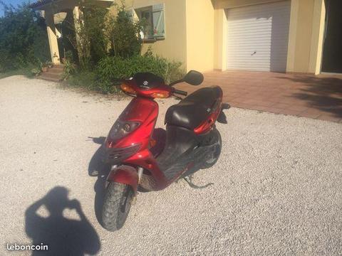 scooter SUZUKI 50